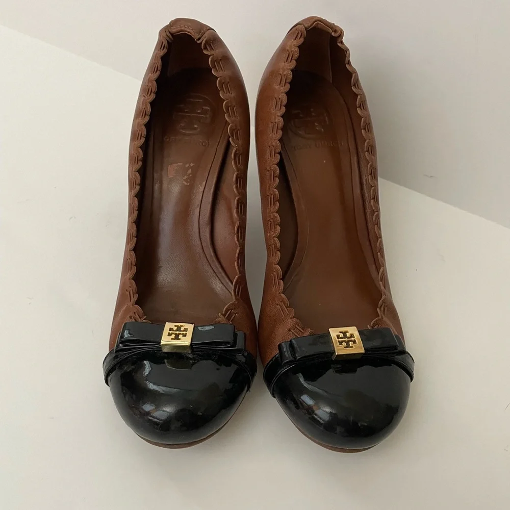 Tory Burch Brown Leather Cap-Toe Heels